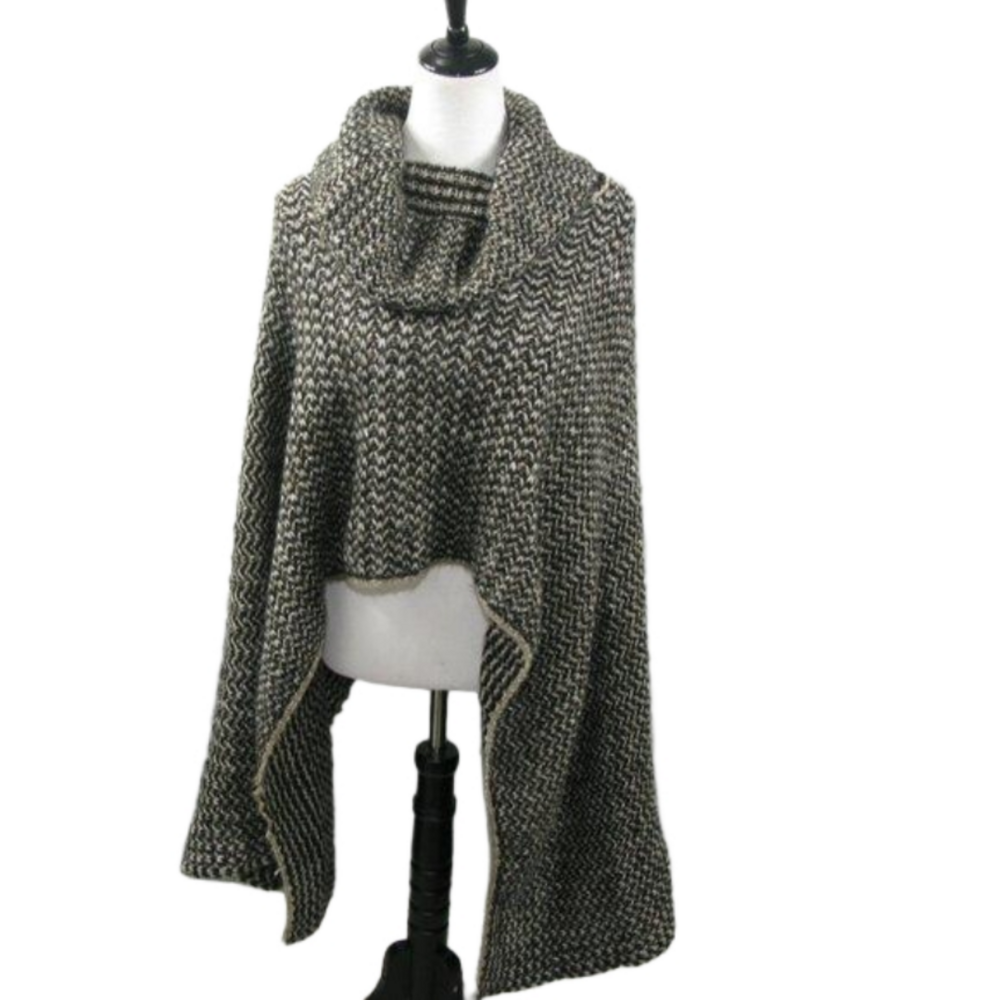 Unbranded Black/Beige Pull Over Cowl Neck Wrap Poncho Size OS